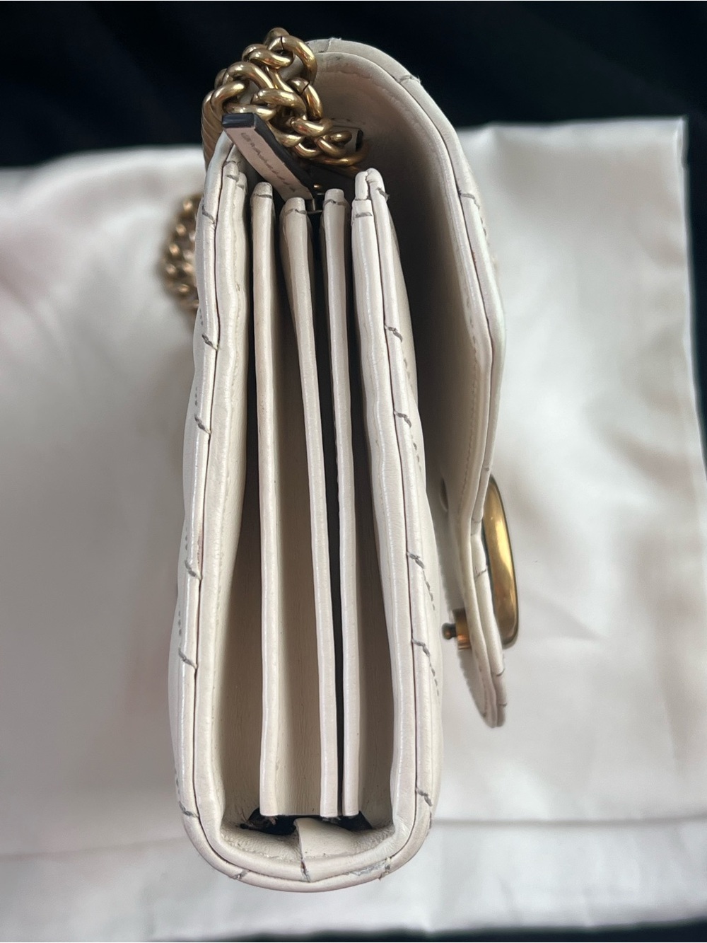 Gucci Marmont Small Matelassé Leather Shoulder Bag in Off-White - Picture 8 of 17
